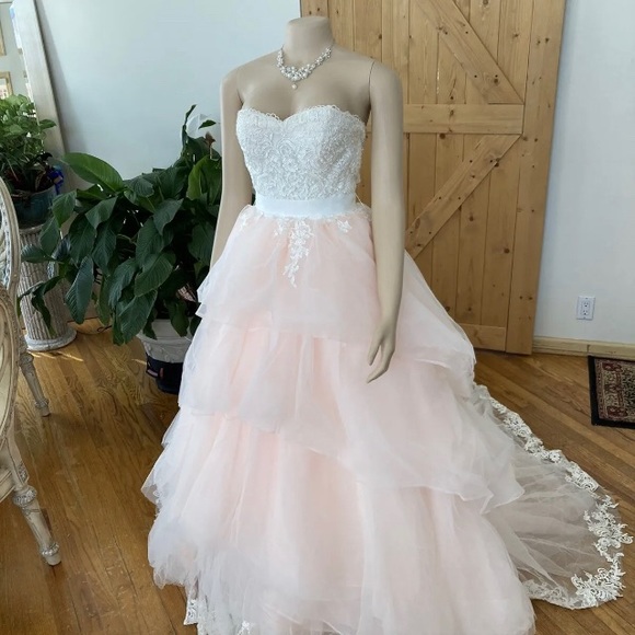 COPY - Emily Hart Bridal Lace Pink Gown Dress Wedding - Picture 4 of 15